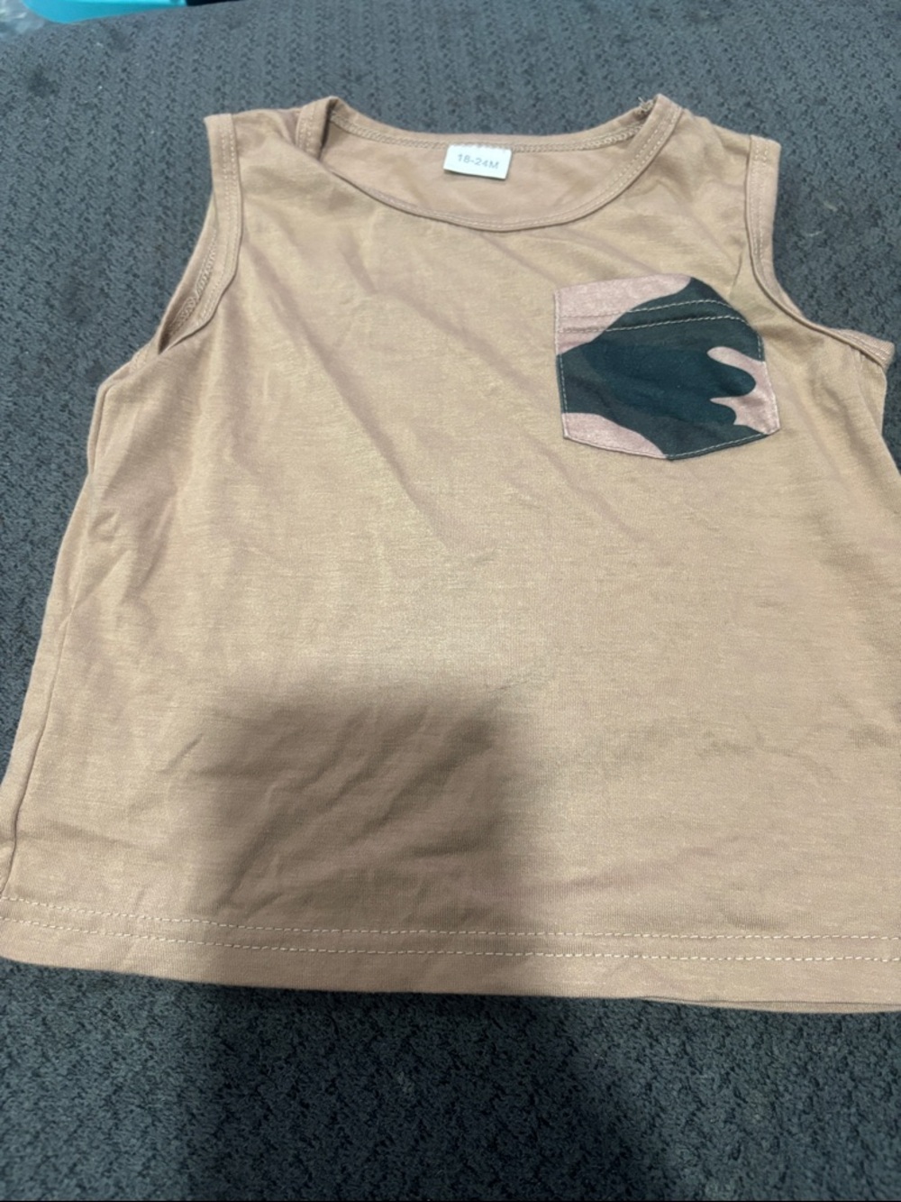 🟢10/$10 - Kids Sleeveless Tank Top with Camo Pocket - Brown